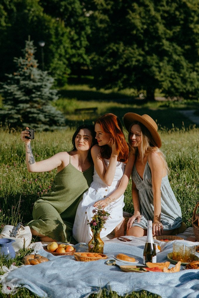 20 Effective Ways to Improve Yourself and Build a Life You Feel Good About