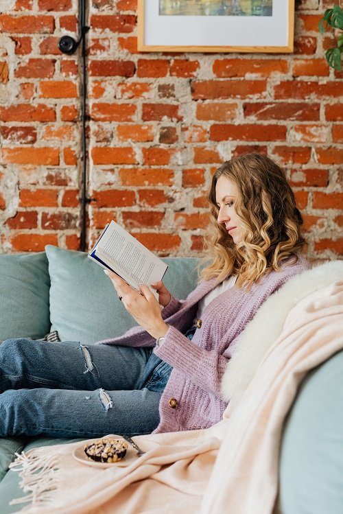 20 Effective Ways to Improve Yourself and Build a Life You Feel Good About